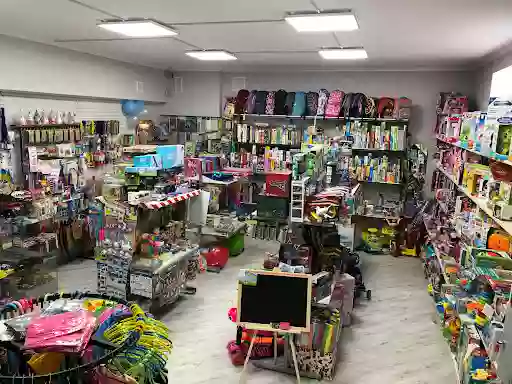 Магазин іграшок та канцтоварів «Класики»