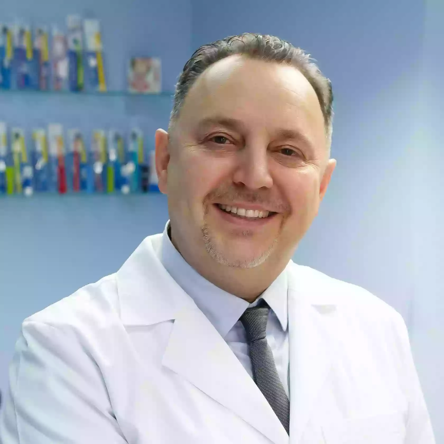 Валерій Шкіпор, стоматолог, естетичний стоматолог