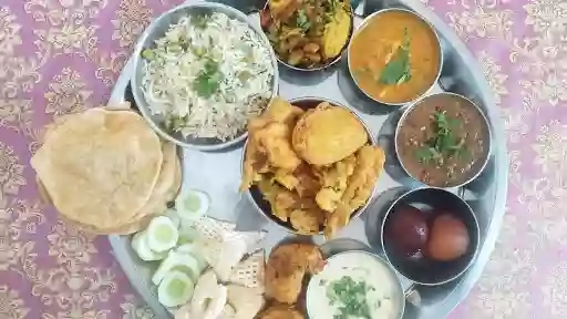Shri Sai Tiffins Indian Homemade Food