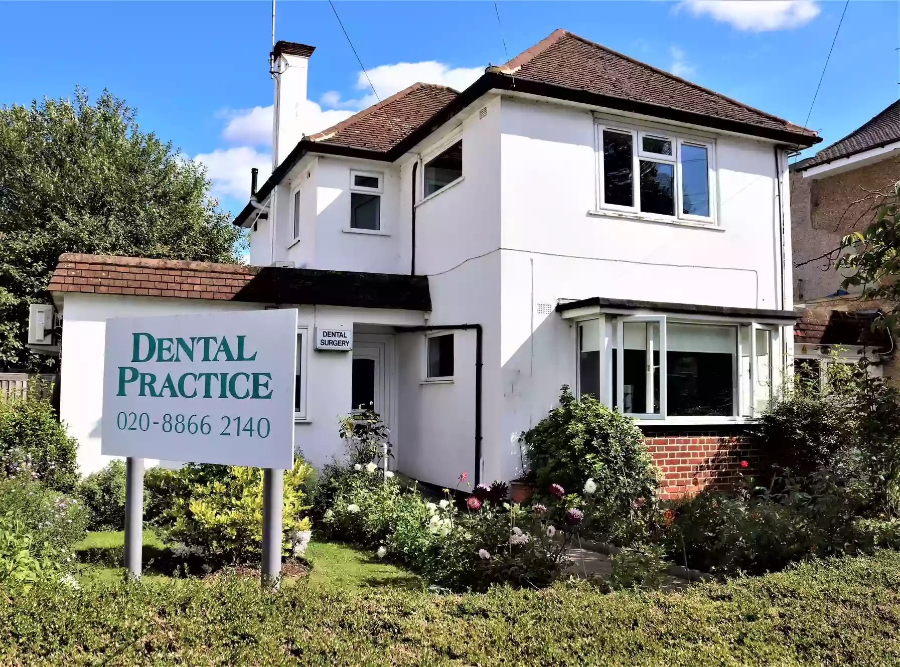 Dental House Pinner