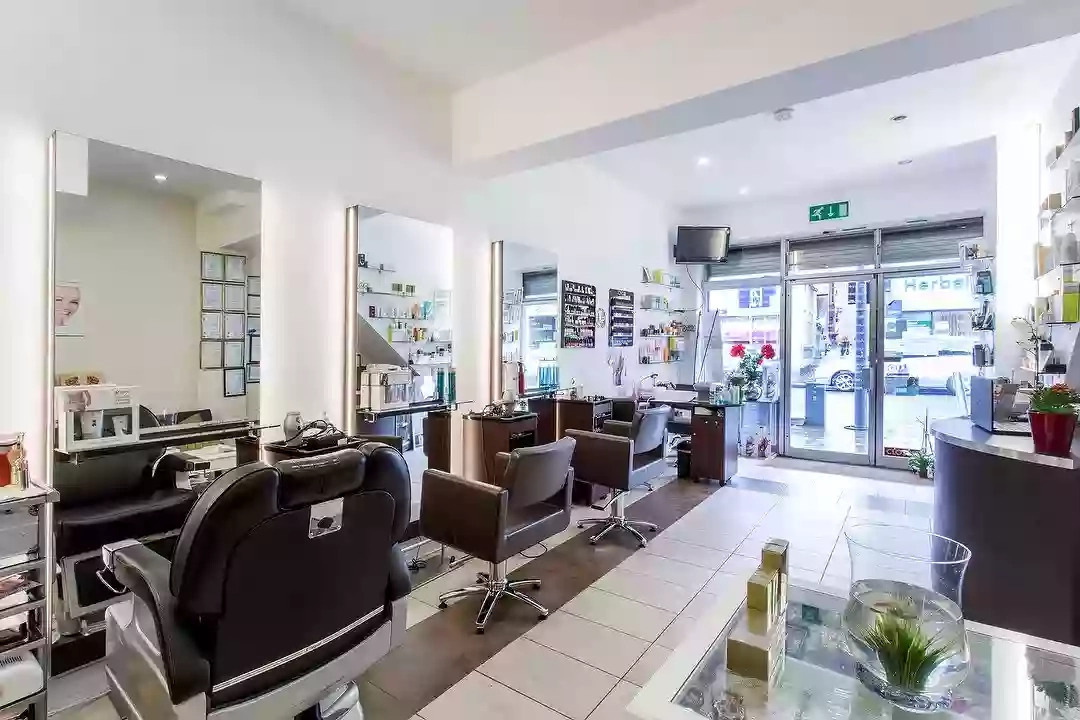 London Ladies Hair & Beauty Clinic