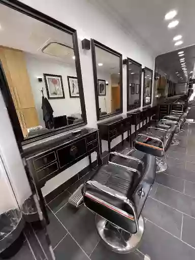 Naz Barbers & Ladies Salon
