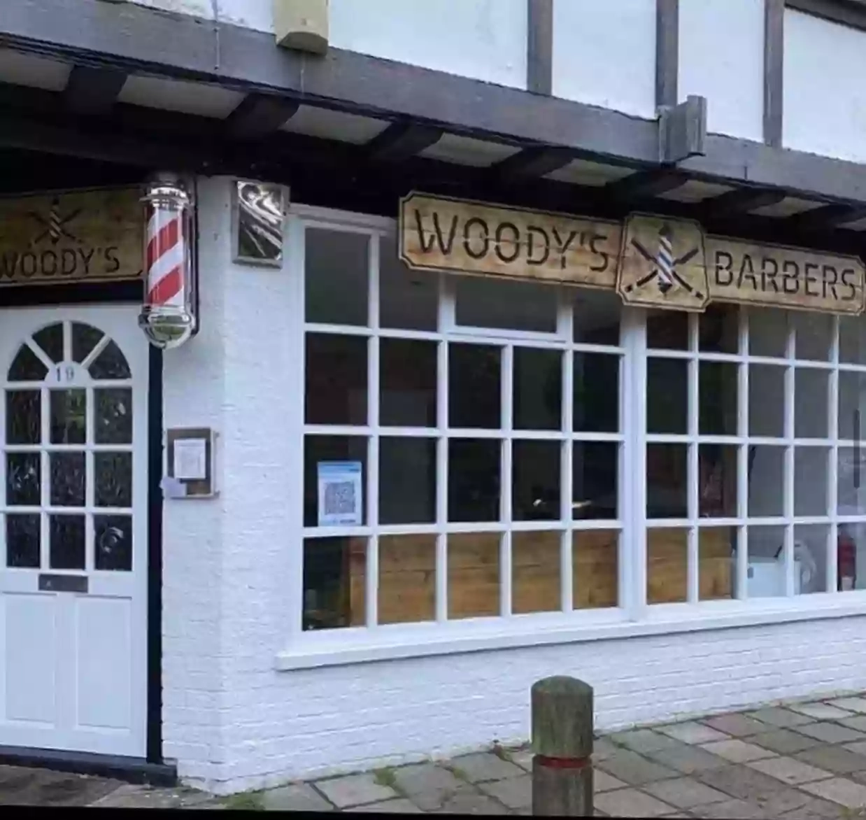 Woody's barbers