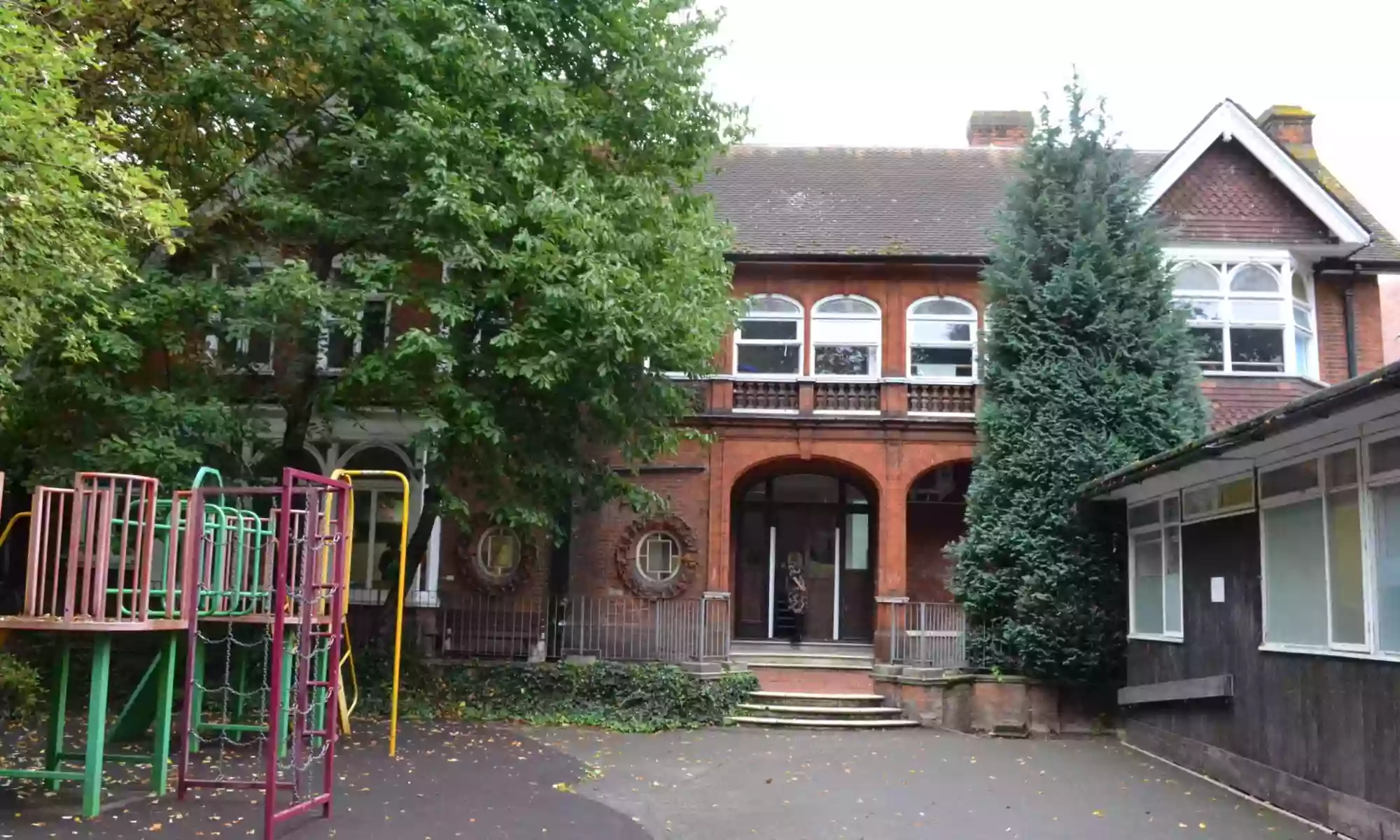 Gloucester House School