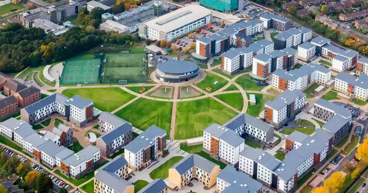 University of Hertfordshire - Aerospace