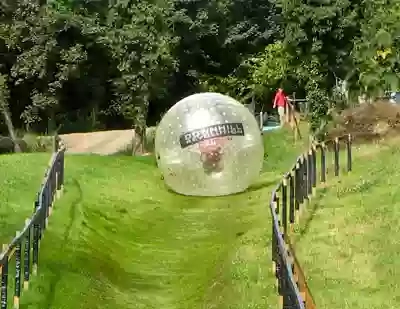 Pod London Zorbing