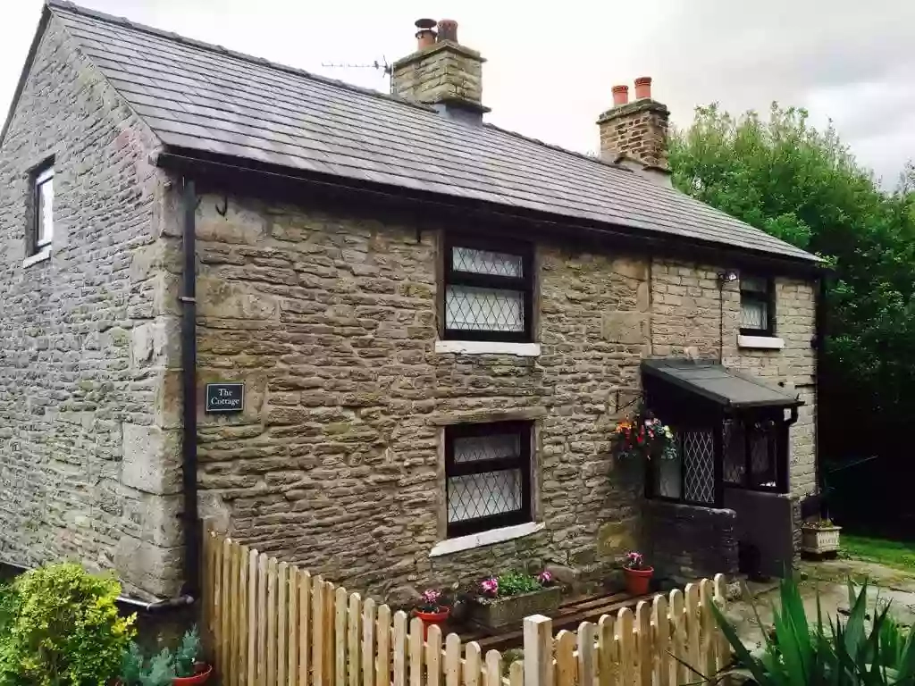 The Cottage - Glossop