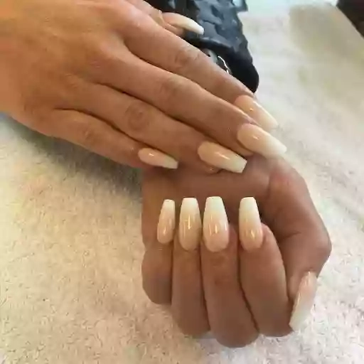 Tracy's Nails Shirley