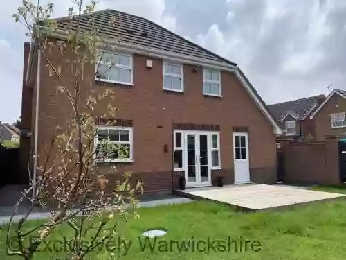 Woodperry House, Solihull - 4 Bedroom, Executive, Self-Catering Rental