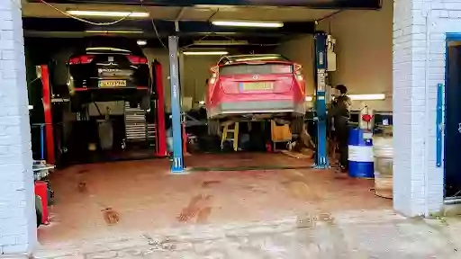 Phili Auto garage