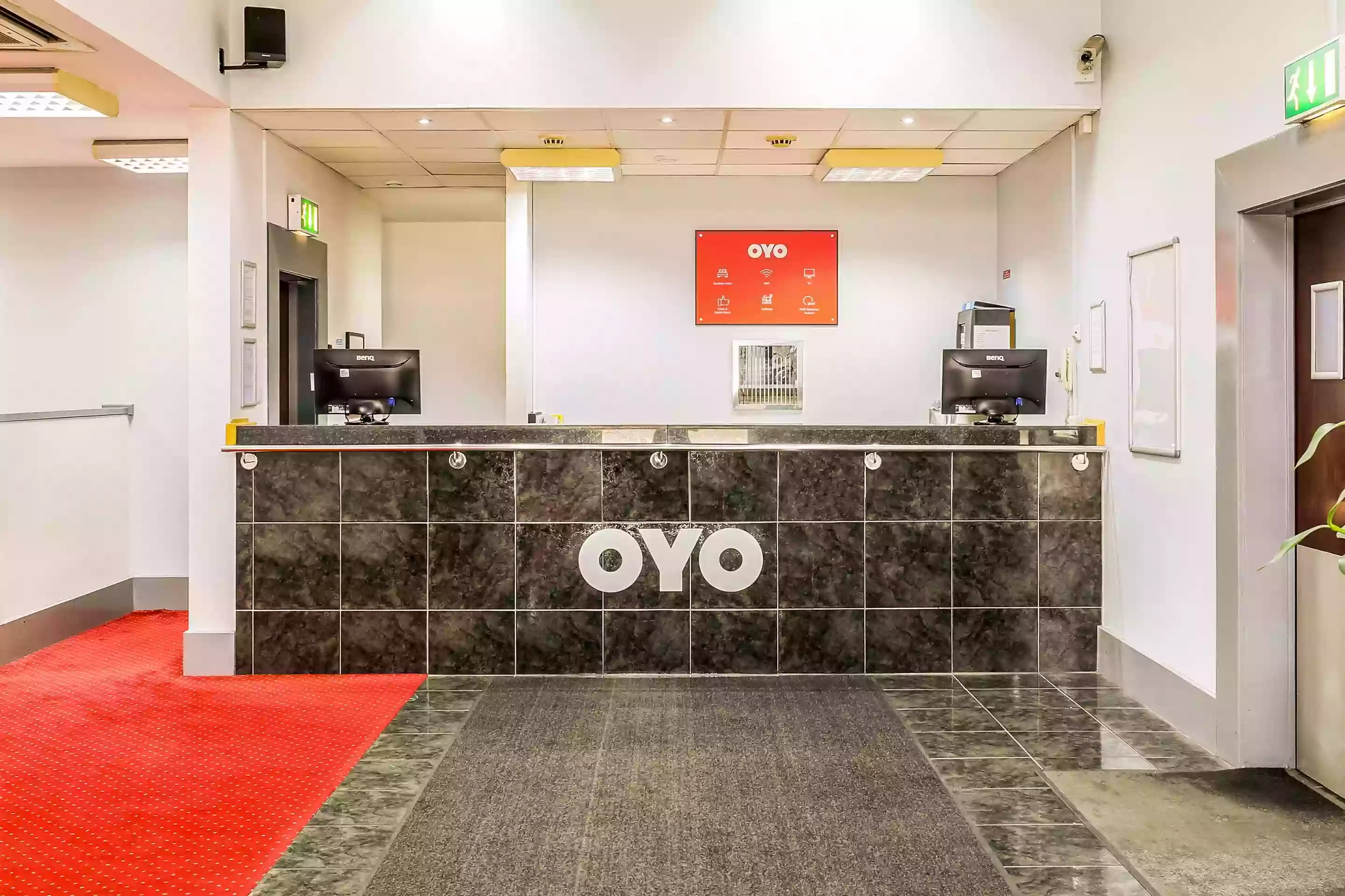 OYO Butlers Hotel