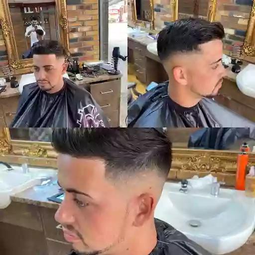 Victoria_barbers