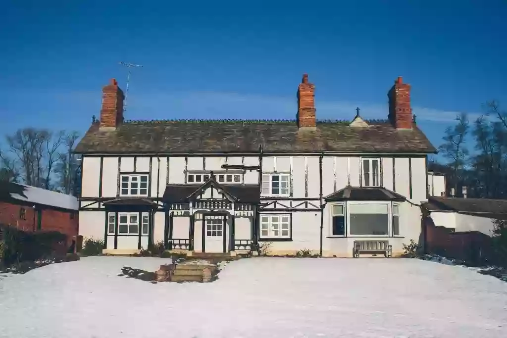 Donington Park Farmhouse