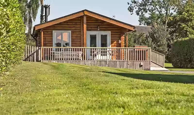 Oaklands Country Lodges
