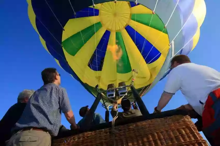 Hot Air Balloon Flights from Derbyshire with Wickers World
