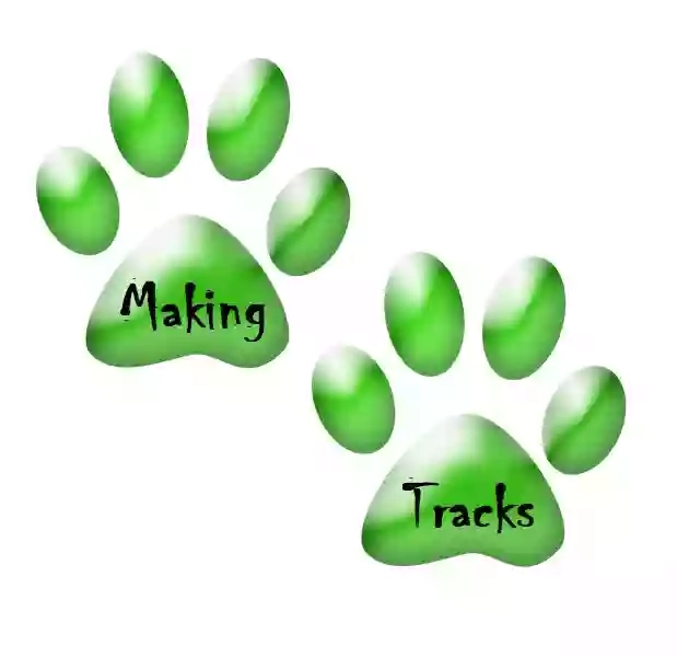 Making-tracks pet services