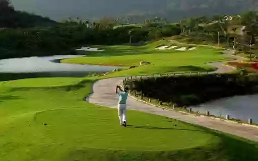 Bertie's Golf Breaks