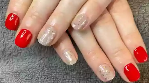 Ashley’s Nails & Beauty