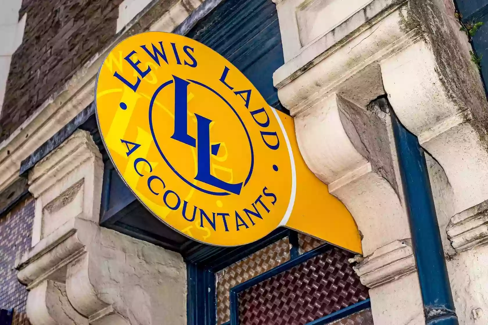 Lewis Ladd & Co