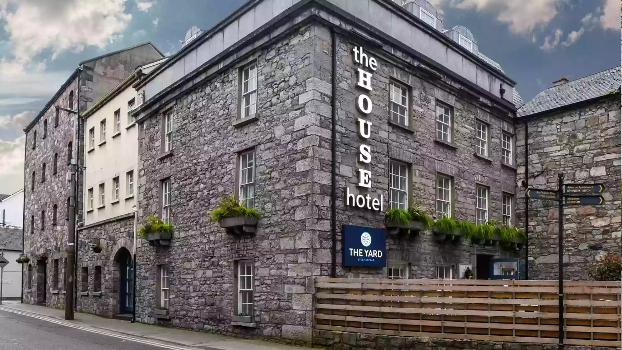 The House Hotel - Galway Hotel