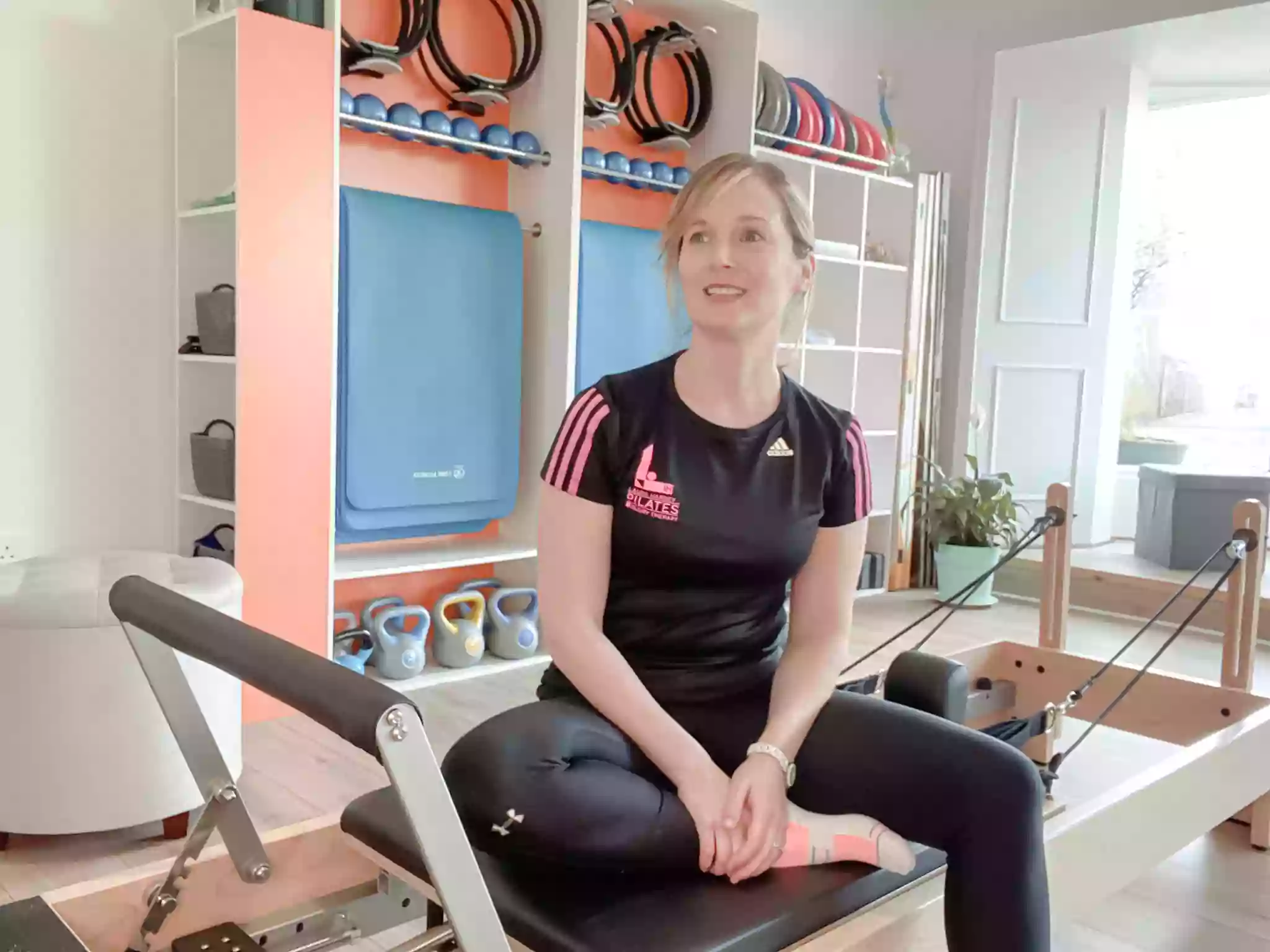 Laura's Pilates & Injury Therapy