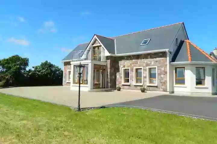 Luxury 4 bedroom house to rent in Tallagh Hill, Belmullet
