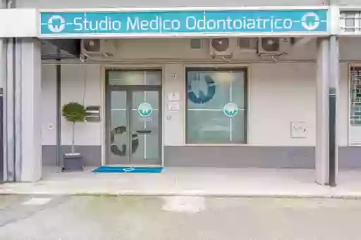 Medico Chirurgo Odontoiatra Dr. Paolo Aguzzi - Dentista