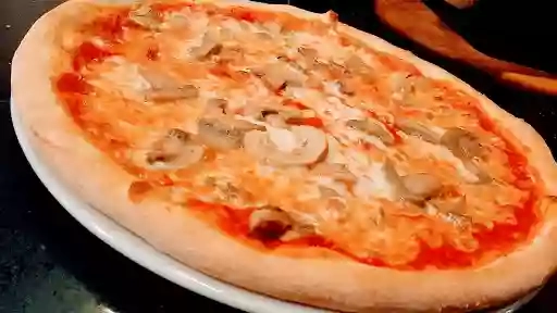 Pizzeria luna