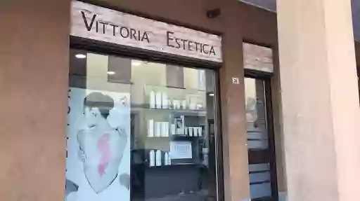 Vittoria Acconciature Ed Estetica