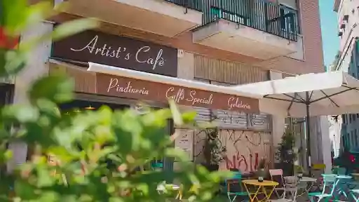 Artist's Café