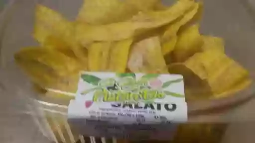 El-Elyon platanitos chips