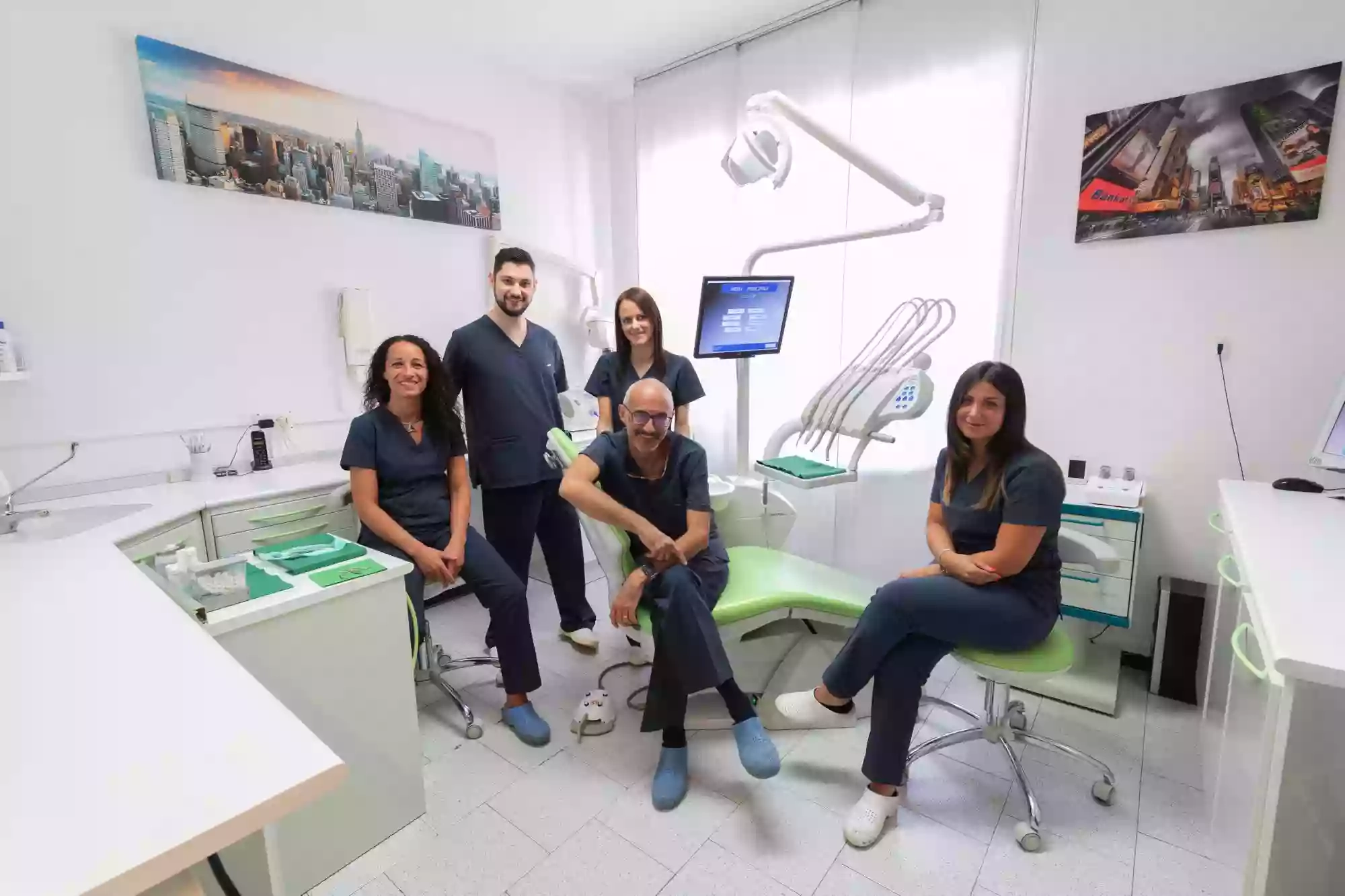 Studio Dentistico Bezzi