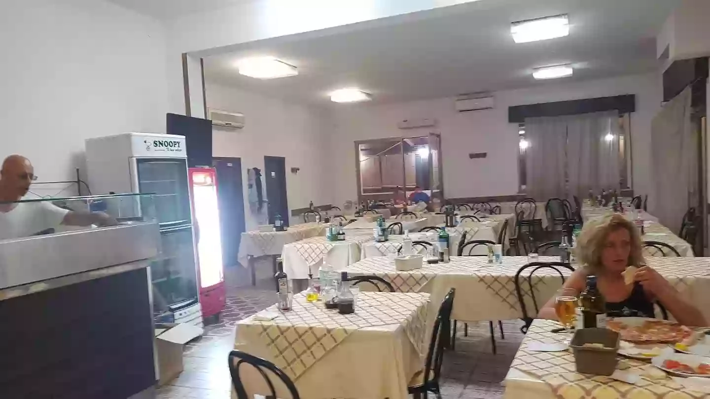 Motel Ristorante Palazzina dei fratelli Lopo. Pizzeria