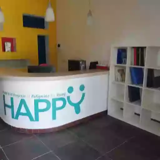 HAPPY Hostel For Young