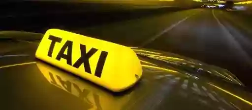 Servizio Taxi Siracusa - Transfer da Per Aeroporti Catania Comiso Palermo, Porto di Pozzallo, Escursioni Tour delle più belle località Siciliane