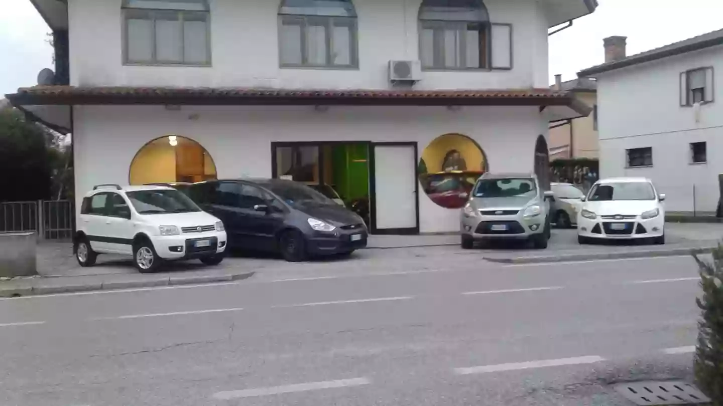 AUTOSALONE SANDANO di Bussolin Marianna