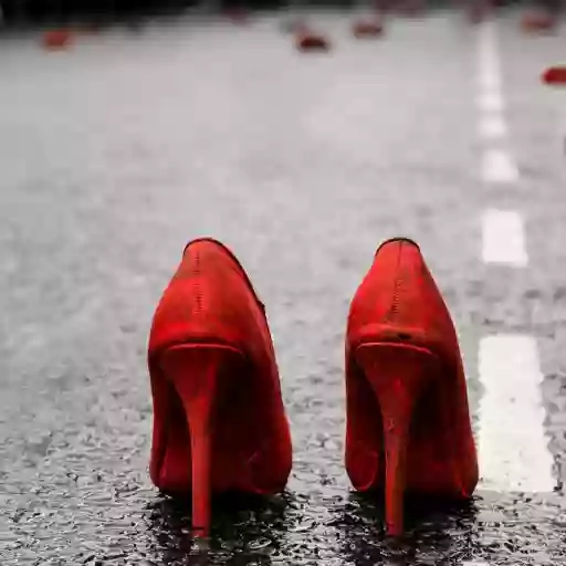le scarpe rosse - corso autodifesa femminile