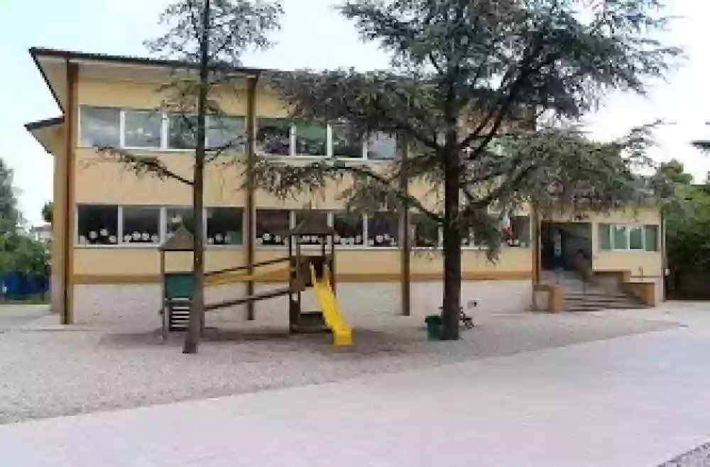 Scuola Primaria "Amelio Cuzzi"