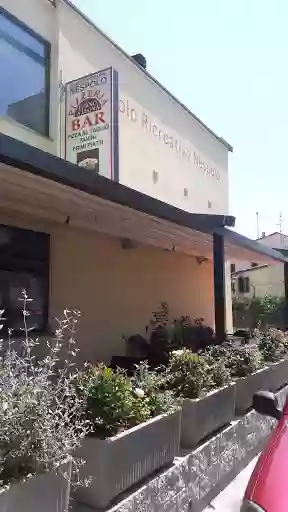 Bar Nespolo, Ristorante Pizzeria Sorelle Lomi