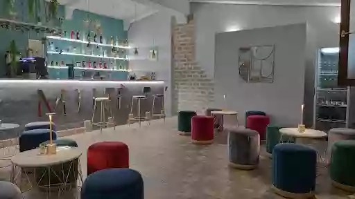 Minè - Restaurant & Lounge Bar