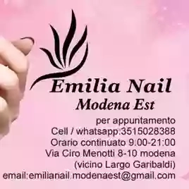 Emilia nail ciro menotti