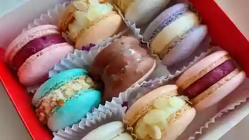 Миндальные пирожные Макарон Macarons @olvia_macarons