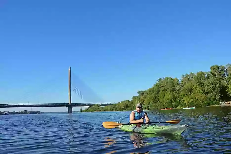 Kayak Canoe Center - Slavutych