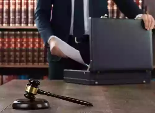 Адвокат/Юрист