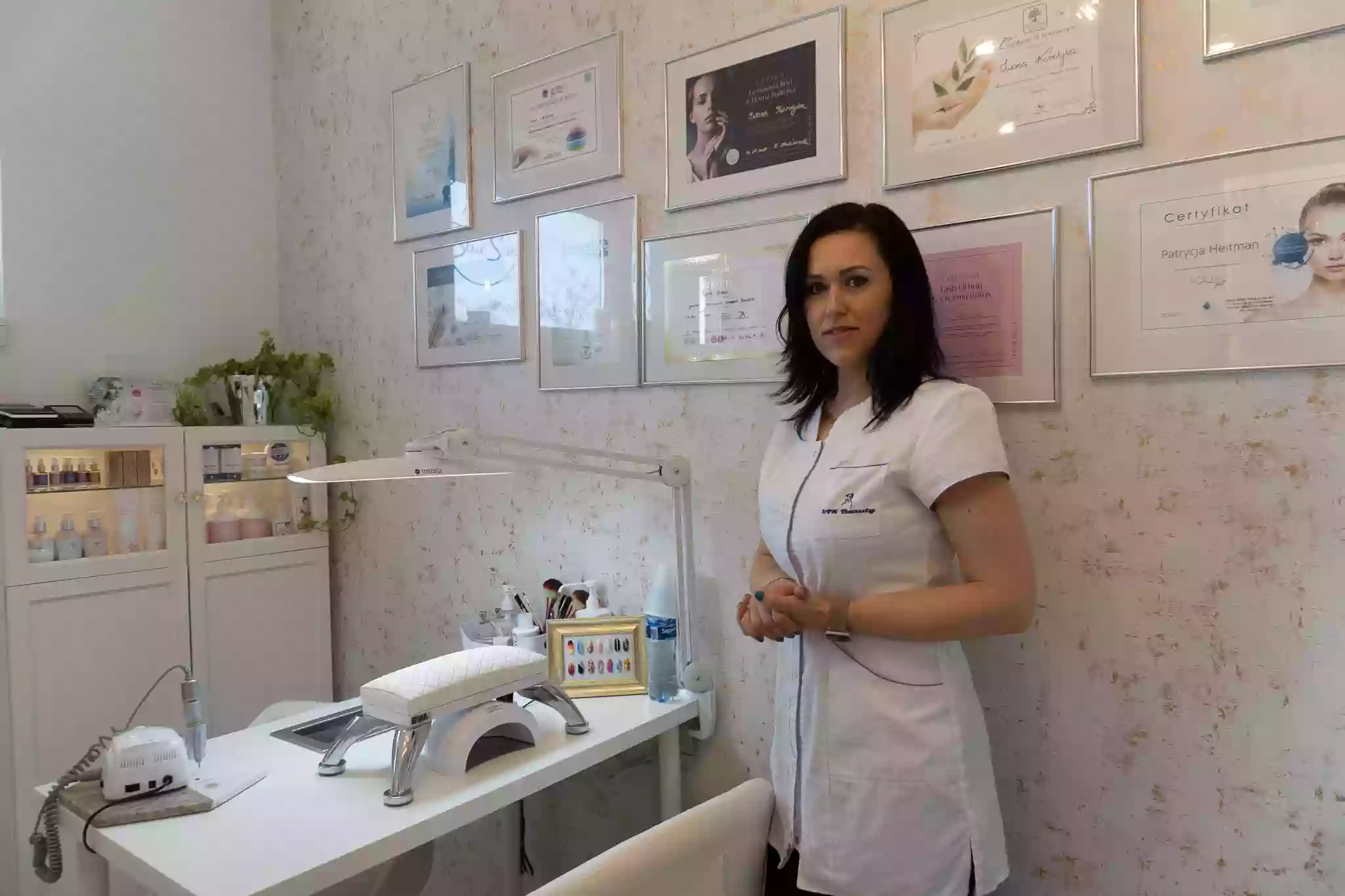 bIK Beauty Salon Kosmetyczny