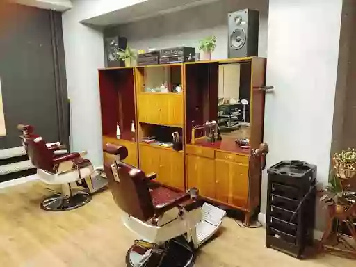 Pan Się Przyzwyczai Barber Shop