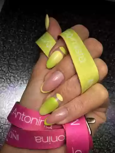 Color Nails Stylizacja Paznokci