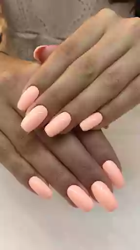 MANI PEDI