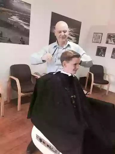 Al's Barber Shop