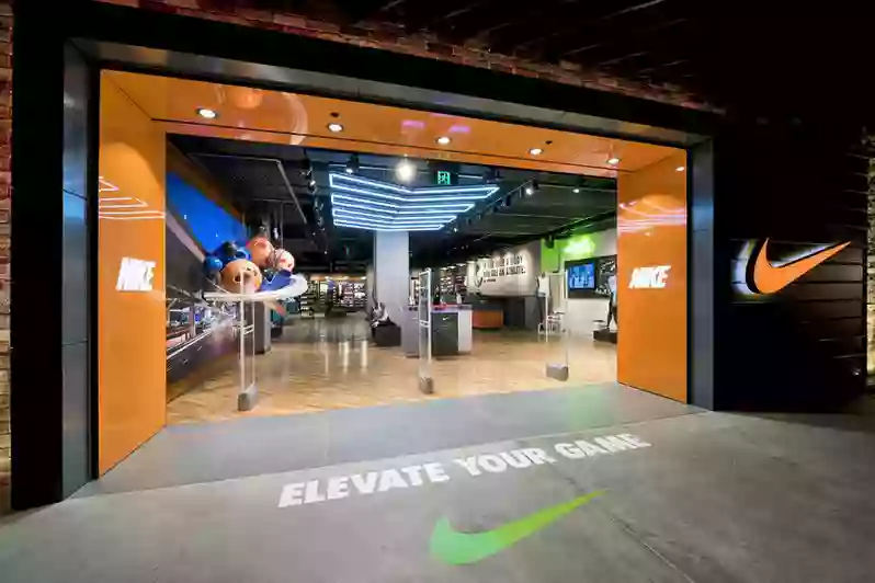 Nike Warringah Mall